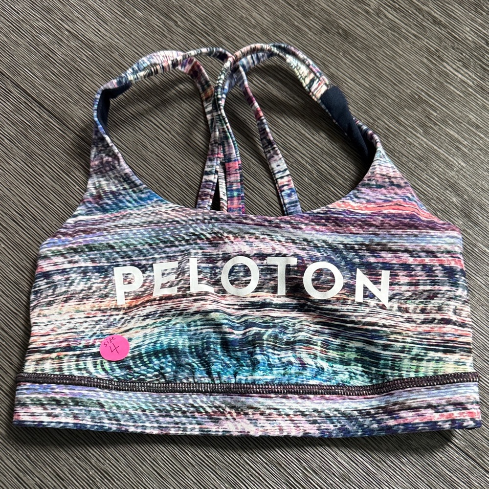 Peloton/lululemon Vibrant Patterned Sports Bra
